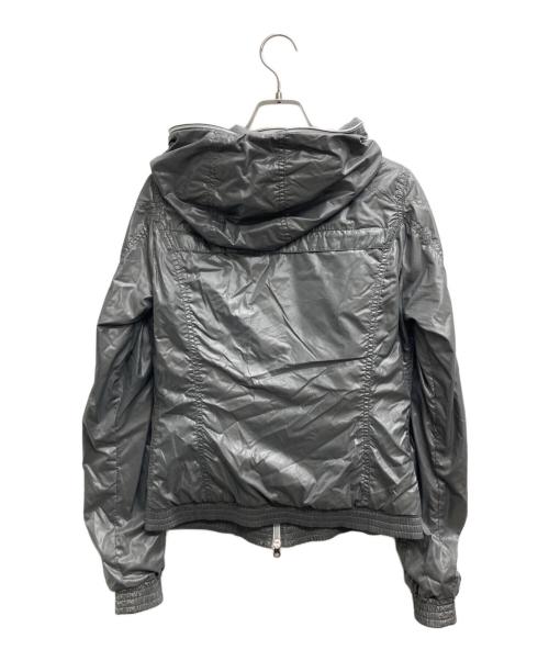 DUVETICA（デュベティカ）DUVETICA (デュベティカ) ライトダウンナイロンジャケット グレー サイズ:40の古着・服飾アイテム