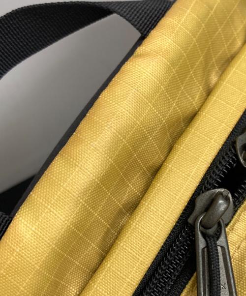 SUPREME（シュプリーム）Supreme (シュプリーム) THE NORTH FACE (ザ ノース フェイス) Metallic Roo II Lumbar Pack イエローの古着・服飾アイテム