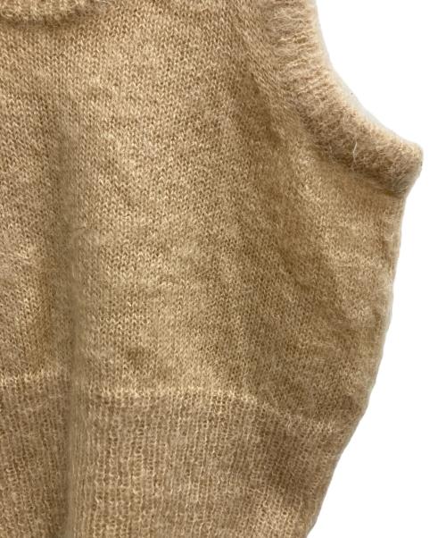 AURALEE（オーラリー）AURALEE (オーラリー) BRUSHED SUPER KID MOHAIR KNIT TANK ベージュ サイズ:1の古着・服飾アイテム