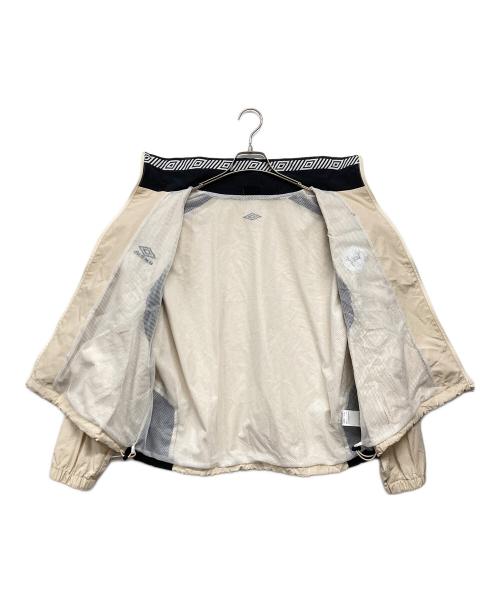 UMBRO（アンブロ）UMBRO (アンブロ) FREAK'S STORE (フリークスストア) 別注 New Nylon Jacket アイボリー サイズ:Mの古着・服飾アイテム