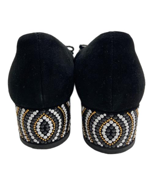 Salvatore Ferragamo（サルヴァトーレ フェラガモ）Salvatore Ferragamo (サルヴァトーレ フェラガモ) ヴァラリボンビジュ―パンプス ブラック サイズ:40の古着・服飾アイテム