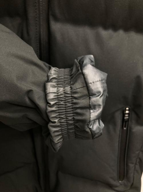 DESCENTE ALLTERRAIN（デザイント オルテライン）Descente ALLTERRAIN (デザイント オルテライン) MIZUSAWA DOWN JACKET（水沢　ダウン　ジャケット） ブラック サイズ:Mの古着・服飾アイテム