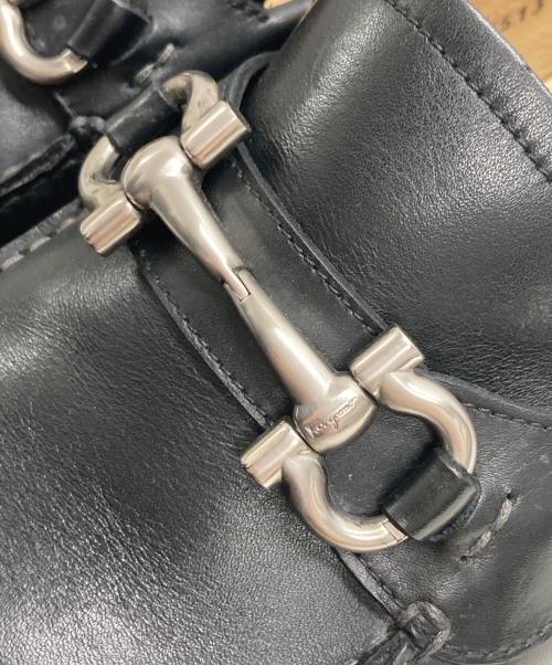 Salvatore Ferragamo（サルヴァトーレ フェラガモ）Salvatore Ferragamo (サルヴァトーレ フェラガモ) ドライビングシューズ ブラック サイズ:71/2の古着・服飾アイテム
