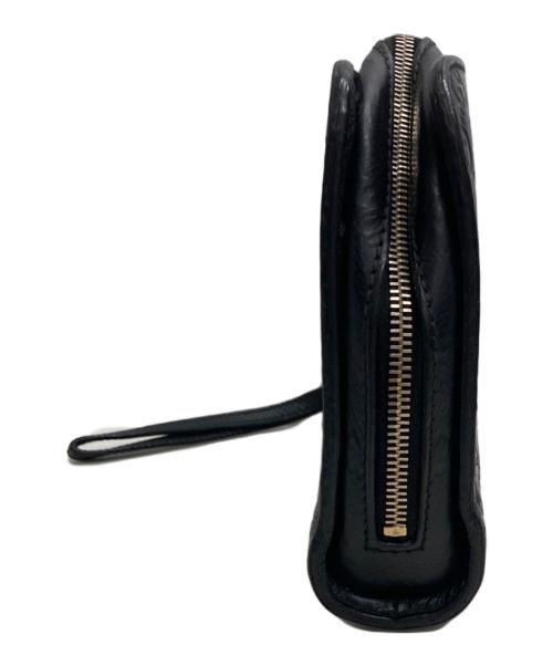 GUCCI（グッチ）GUCCI (グッチ) GGロゴセカンドバッグ ブラックの古着・服飾アイテム