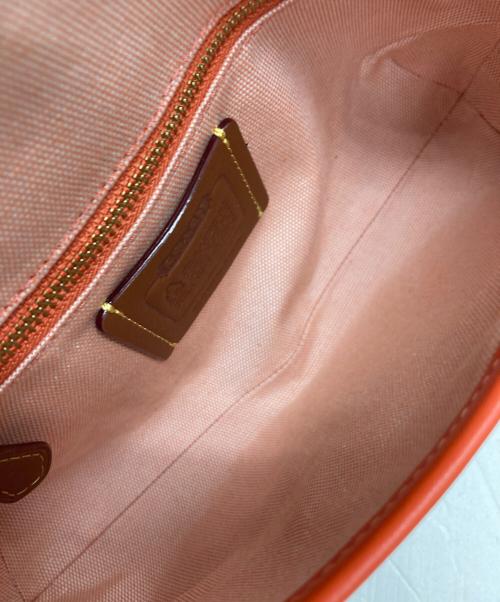 COACH（コーチ）COACH (コーチ) ソーホーバッグ オレンジ 未使用品の古着・服飾アイテム