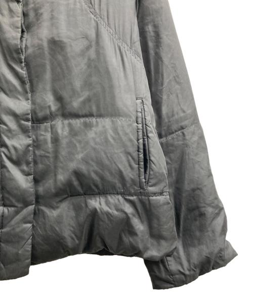 HaaT ISSEY MIYAKE（ハート イッセイ ミヤケ）HaaT ISSEY MIYAKE (ハート イッセイ ミヤケ) ダウンジャケット ブラック サイズ:２の古着・服飾アイテム