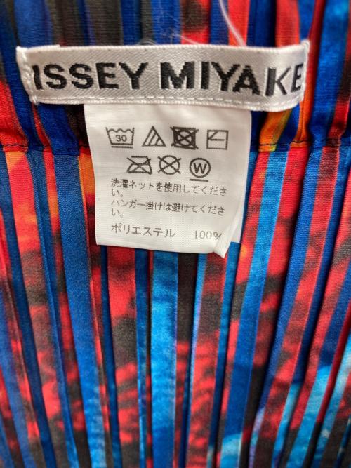 ISSEY MIYAKE（イッセイミヤケ）ISSEY MIYAKE (イッセイミヤケ) プリーツパンツ マルチカラー サイズ:2の古着・服飾アイテム