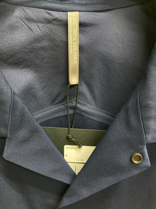 ARC'TERYX VEILANCE（アークテリクスヴェイランス）ARC'TERYX VEILANCE (アークテリクスヴェイランス) Voronoi wool jacket（ボロノイ　ウール　ジャケット） ネイビー サイズ:Mの古着・服飾アイテム