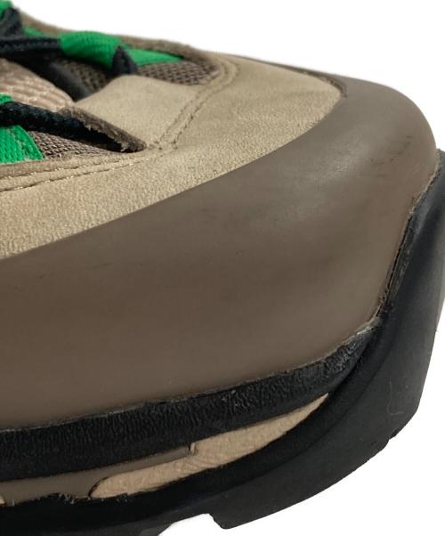 SALOMON（サロモン）SALOMON (サロモン) ローカットスニーカー ベージュ サイズ:27.5の古着・服飾アイテム