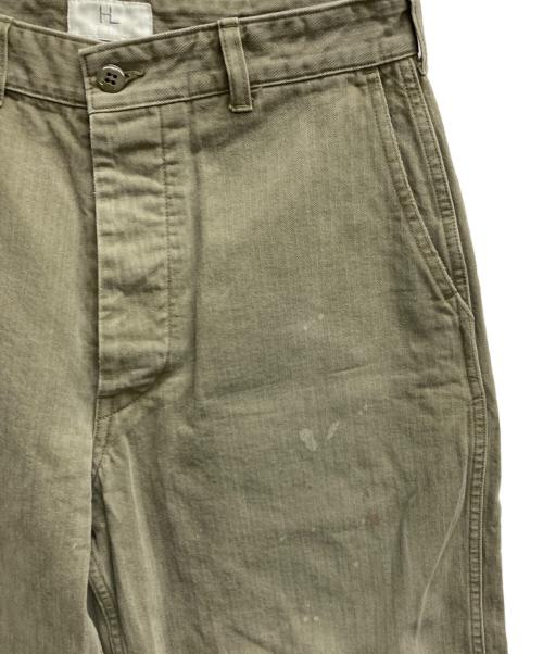 HERILL（ヘリル）HERILL (ヘリル) 25AW USMCヘリンボーンツイルパンツ カーキ サイズ:1の古着・服飾アイテム