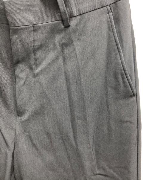 AURALEE（オーラリー）AURALEE (オーラリー) LIGHT WOOL MAX GABARDINE SLACKS（ライト　マックス　ウール　ギャバジン　スラックス） ブラック サイズ:３の古着・服飾アイテム