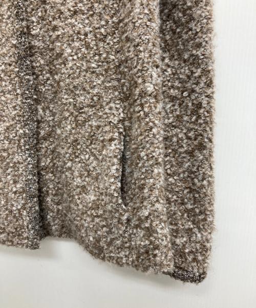 ARMANI COLLEZIONI（アルマーニ コレツィオーニ）ARMANI COLLEZIONI (アルマーニ コレツィオーニ) ニットカーディガン ベージュ サイズ:38の古着・服飾アイテム