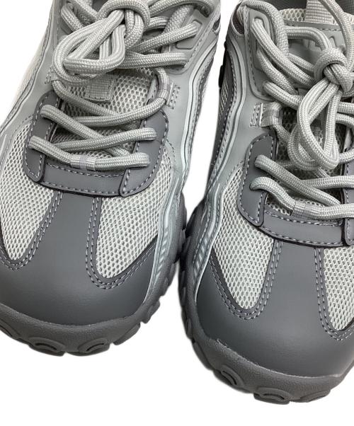 FILA（フィラ）FILA (フィラ) ECHAPPE MS ローカットスニーカー グレー サイズ:24.5の古着・服飾アイテム