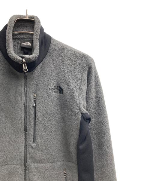 THE NORTH FACE（ザ ノース フェイス）THE NORTH FACE (ザ ノース フェイス) ZI VERSA MID JACKET（ジップイン　バーサ　ミッド　ジャケット） グレー サイズ:Ｍの古着・服飾アイテム