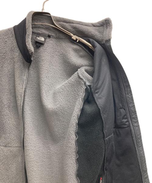 THE NORTH FACE（ザ ノース フェイス）THE NORTH FACE (ザ ノース フェイス) ZI VERSA MID JACKET（ジップイン　バーサ　ミッド　ジャケット） グレー サイズ:Ｍの古着・服飾アイテム