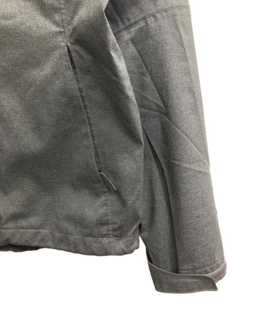 THE NORTH FACE（ザ ノース フェイス）THE NORTH FACE (ザ ノース フェイス) ナイロンジャケット グレー サイズ:Sの古着・服飾アイテム