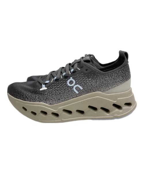 on（オン）On (オン) Cloudsurfer Max グレー サイズ:25.0の古着・服飾アイテム