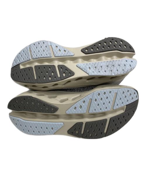 on（オン）On (オン) Cloudsurfer Max グレー サイズ:25.0の古着・服飾アイテム