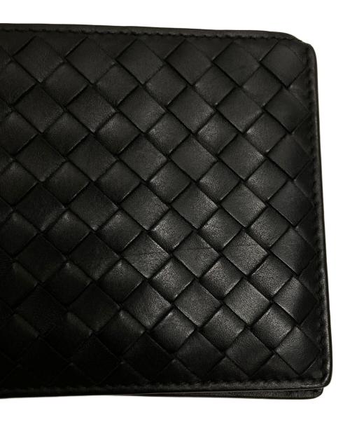 BOTTEGA VENETA（ボッテガベネタ）BOTTEGA VENETA (ボッテガベネタ) イントレチャート 二つ折り財布 ブラックの古着・服飾アイテム