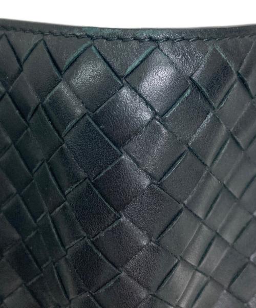 BOTTEGA VENETA（ボッテガベネタ）BOTTEGA VENETA (ボッテガベネタ) イントレチャート 二つ折り財布 ブラックの古着・服飾アイテム
