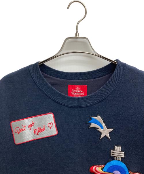 Vivienne Westwood RED LABEL（ヴィヴィアンウエストウッドレッドレーベル）Vivienne Westwood RED LABEL (ヴィヴィアンウエストウッドレッドレーベル) マルチアイコンワッペントレーナー ネイビーの古着・服飾アイテム