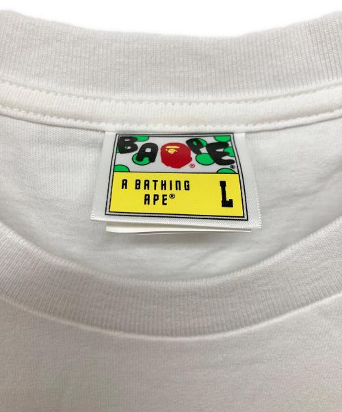 A BATHING APE（アベイシングエイプ）A BATHING APE (アベイシングエイプ) プリントTシャツ ホワイト サイズ:Lの古着・服飾アイテム