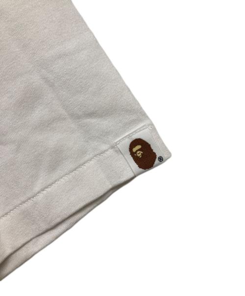 A BATHING APE（アベイシングエイプ）A BATHING APE (アベイシングエイプ) プリントTシャツ ホワイト サイズ:Lの古着・服飾アイテム