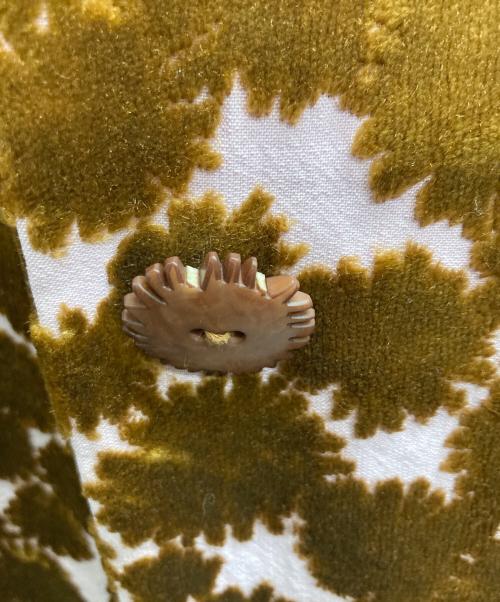 mina perhonen（ミナ ペルホネン）mina perhonen (ミナ ペルホネン) good news!ベロアコート ブラウン×ピンク サイズ:38の古着・服飾アイテム