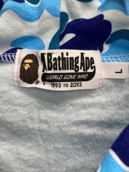 A BATHING APE（ア ベイシング エイプ）A BATHING APE (ア ベイシング エイプ) Camo Shark Full Zip Hoodie（カモ　シャーク　フル　ジップ　フーディ） スカイブルー サイズ:Lの古着・服飾アイテム
