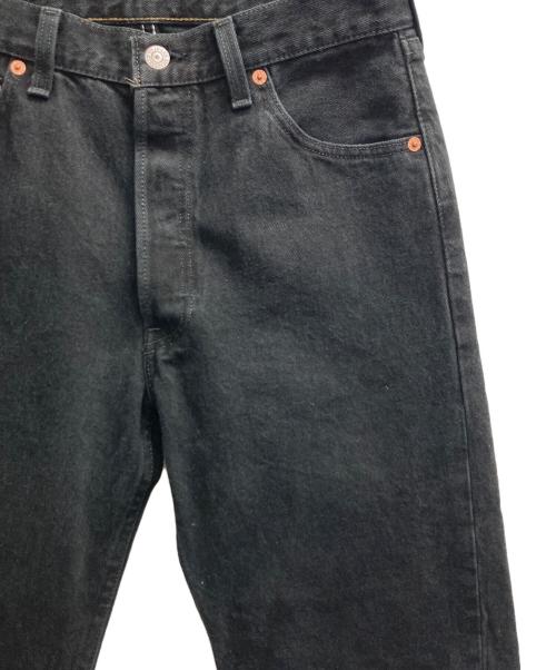LEVI'S（リーバイス）LEVI'S (リーバイス) デニムパンツ ブラック サイズ:W30の古着・服飾アイテム