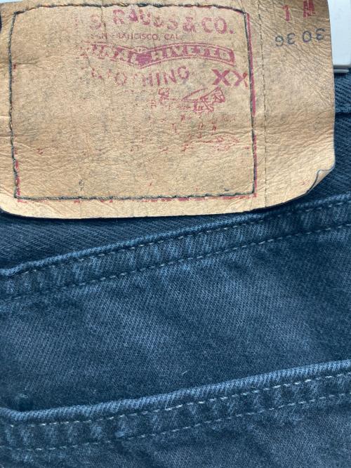 LEVI'S（リーバイス）LEVI'S (リーバイス) デニムパンツ ブラック サイズ:W30の古着・服飾アイテム