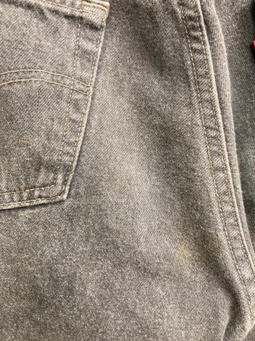 LEVI'S（リーバイス）LEVI'S (リーバイス) デニムパンツ グレー サイズ:W30の古着・服飾アイテム