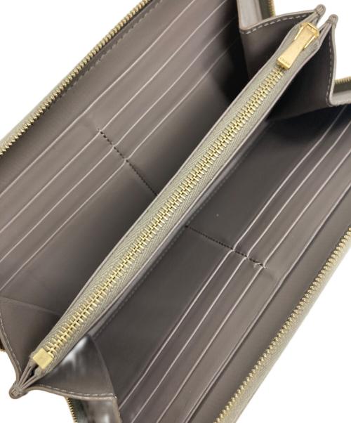 CELINE（セリーヌ）CELINE (セリーヌ) 長財布 ベージュの古着・服飾アイテム