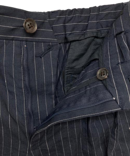 Brilla per il gusto（ブリッラ ペル イルグースト）Brilla per il gusto (ブリッラ ペル イルグースト) リネン キャンディストライプ パンツ ネイビー サイズ:48の古着・服飾アイテム