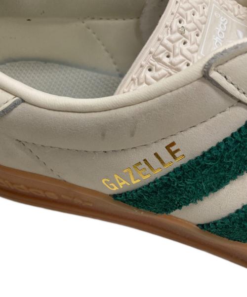 adidas（アディダス）adidas (アディダス) emmi atelier (エミアトリエ) GAZELLE アイボリー サイズ:23.5の古着・服飾アイテム