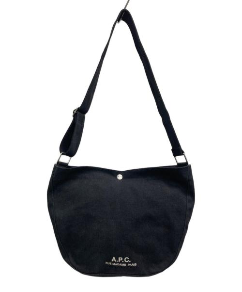 A.P.C.（アーペーセー）A.P.C. (アーペーセー) Journal キャンバス ショルダーバッグ ブラックの古着・服飾アイテム