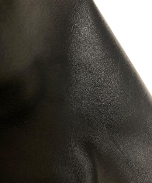 ear PAPILLONNER（イアパピヨネ）ear PAPILLONNER (イアパピヨネ) コロンボストンバッグ ブラックの古着・服飾アイテム