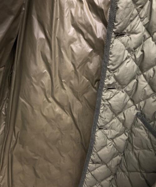 Gymphlex（ジムフレックス）Gymphlex (ジムフレックス) キルトダウンノーカラーコート カーキ サイズ:12の古着・服飾アイテム