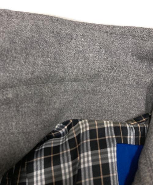 BURBERRY BLUE LABEL（バーバリー ブルー レーベル）BURBERRY BLUE LABEL (バーバリー ブルー レーベル) ダブルコート グレー サイズ:40の古着・服飾アイテム