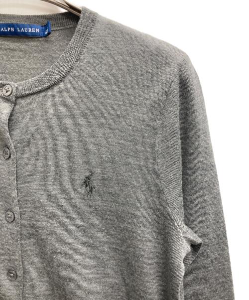 RALPH LAUREN（ラルフローレン）RALPH LAUREN (ラルフローレン) 同色刺繍丸首カーディガン グレー サイズ:Sの古着・服飾アイテム