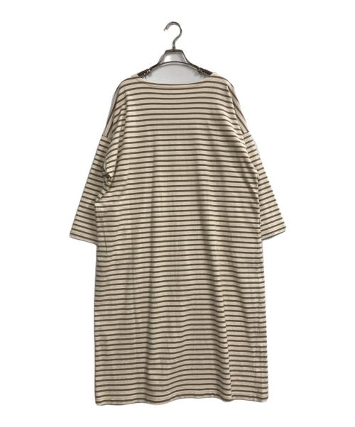 nest Robe（ネストローブ）nest Robe (ネストローブ) ワンピース ベージュ サイズ:不明（実寸サイズをご確認ください）の古着・服飾アイテム