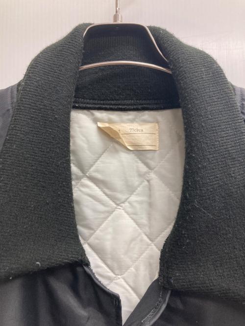 77circa（ナナナナサーカ）77circa (ナナナナサーカ) 再構築ナイロンスタジャン ブラック サイズ:Freeの古着・服飾アイテム