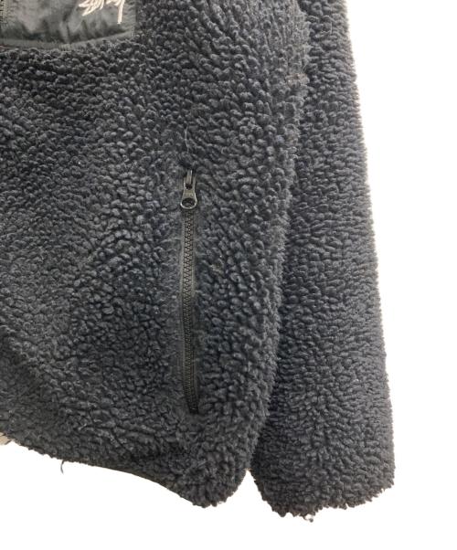 stussy（ステューシー）stussy (ステューシー) SHERPA REVERSIBLE JACKET ブラック サイズ:Mの古着・服飾アイテム