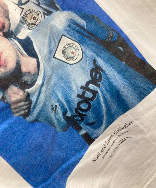 JOURNAL STANDARD（ジャーナルスタンダード）JOURNAL STANDARD (ジャーナルスタンダード) oasis (オアシス) Noel and Liam Gallagher TEE ホワイト サイズ:Mの古着・服飾アイテム