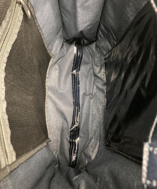 A.P.C.（アーペーセー）A.P.C. (アーペーセー) エナメル2WAYバッグ ネイビーの古着・服飾アイテム