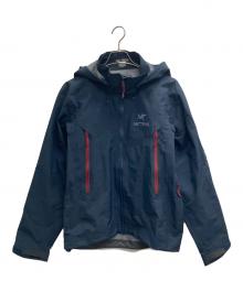 ARC'TERYX（アークテリクス）の古着「ベータARジャケット」｜ネイビー