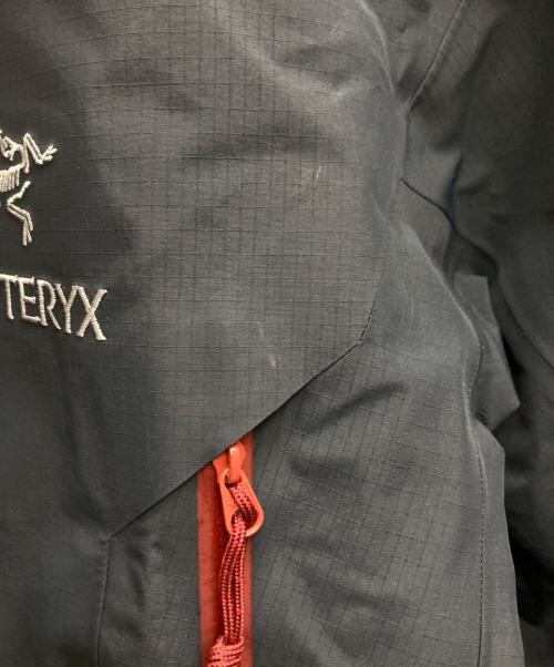 ARC'TERYX（アークテリクス）ARC'TERYX (アークテリクス) ベータARジャケット ネイビー サイズ:Sの古着・服飾アイテム