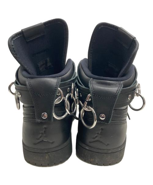 NIKE（ナイキ）NIKE (ナイキ) COMME des GARCONS HOMME PLUS (コムデギャルソンオムプリュス) AIR JORDAN 1 HI STRAP SP-C ブラック サイズ:26の古着・服飾アイテム