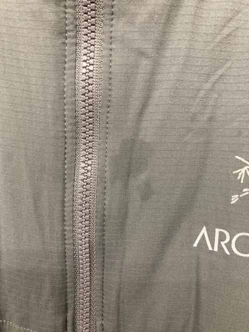 ARC'TERYX（アークテリクス）ARC'TERYX (アークテリクス) Atom AR Hoody グレー サイズ:Lの古着・服飾アイテム