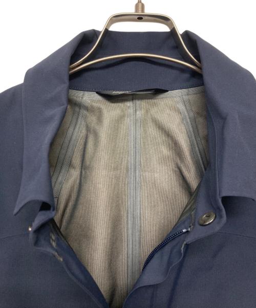 ARC'TERYX（アークテリクス）ARC'TERYX (アークテリクス) KEPPEL TRENCH COAT ネイビー サイズ:Mの古着・服飾アイテム